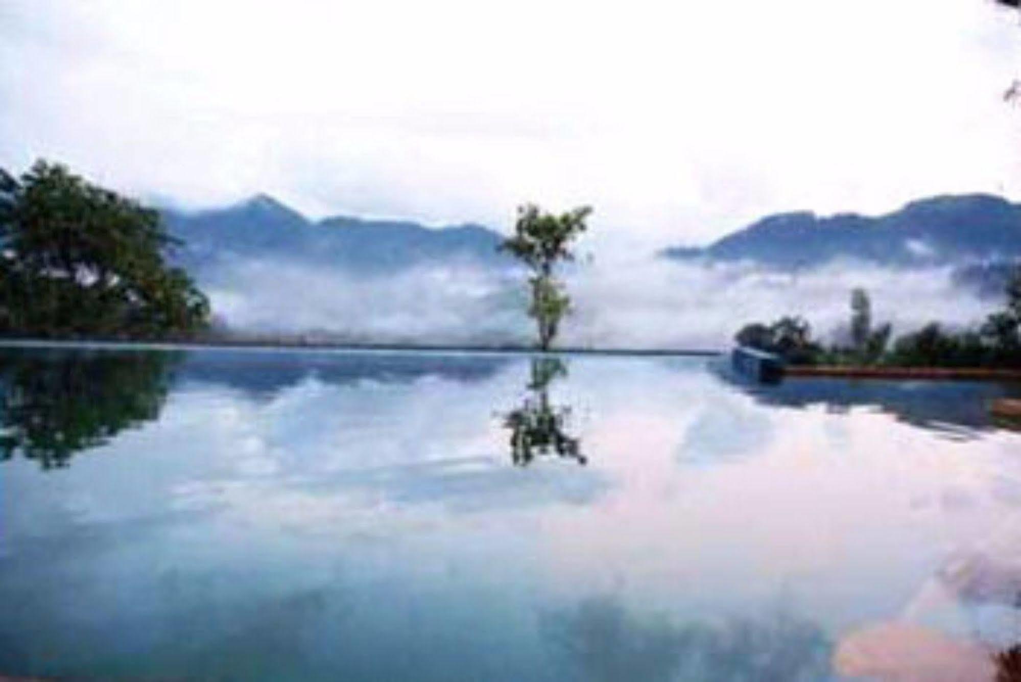 Rainforest Edge Weddagala 外观 照片